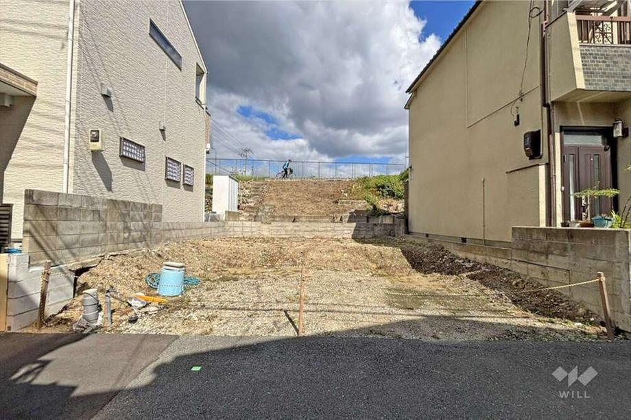 兵庫県伊丹市荒牧南