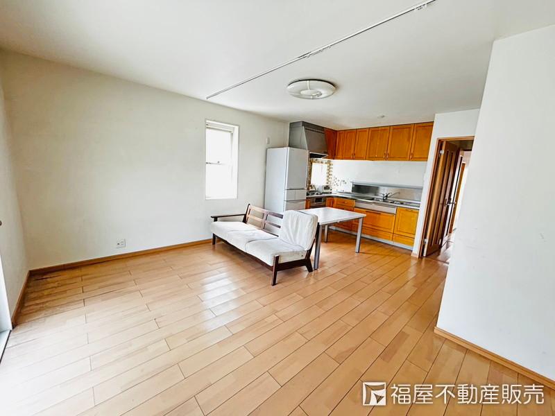 京都府京都市下京区西七条西八反田町