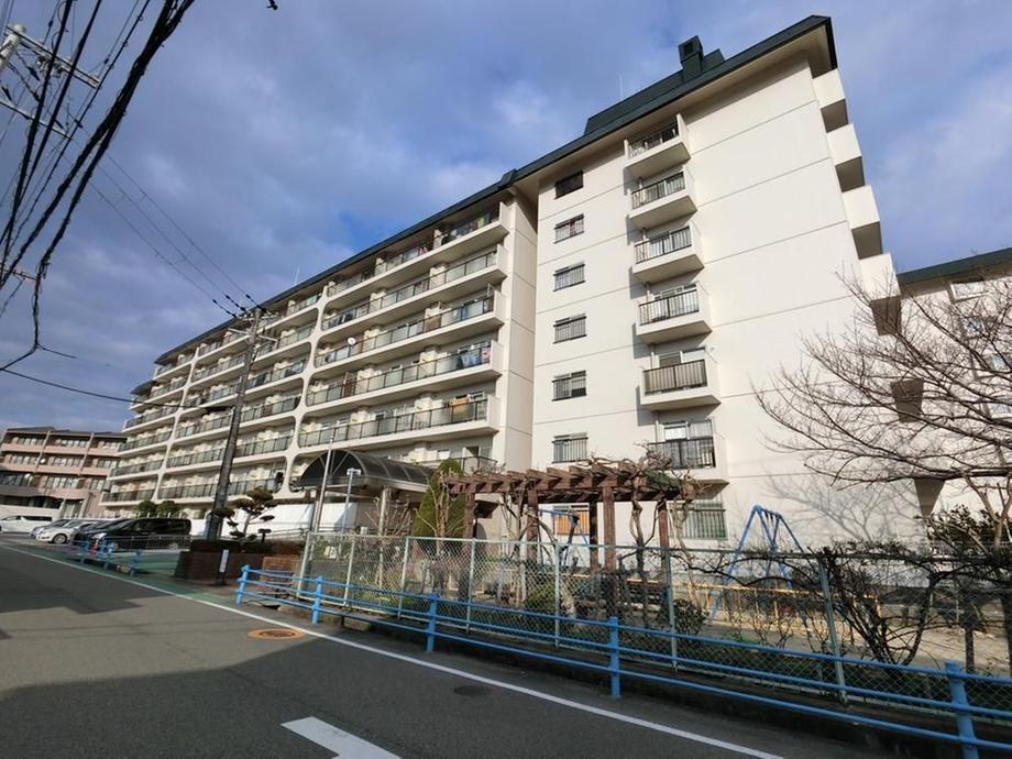 シティー逆瀬川