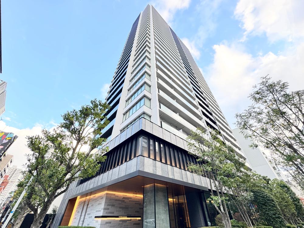 ローレルタワー御堂筋本町