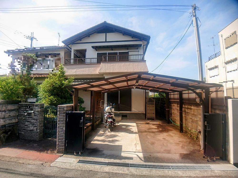 奈良県生駒郡平群町吉新