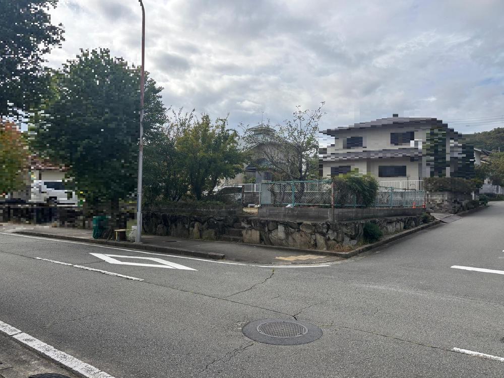 兵庫県川西市清和台西