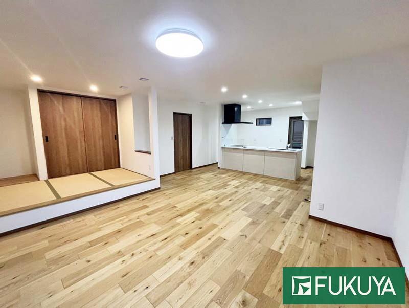 滋賀県大津市湖青