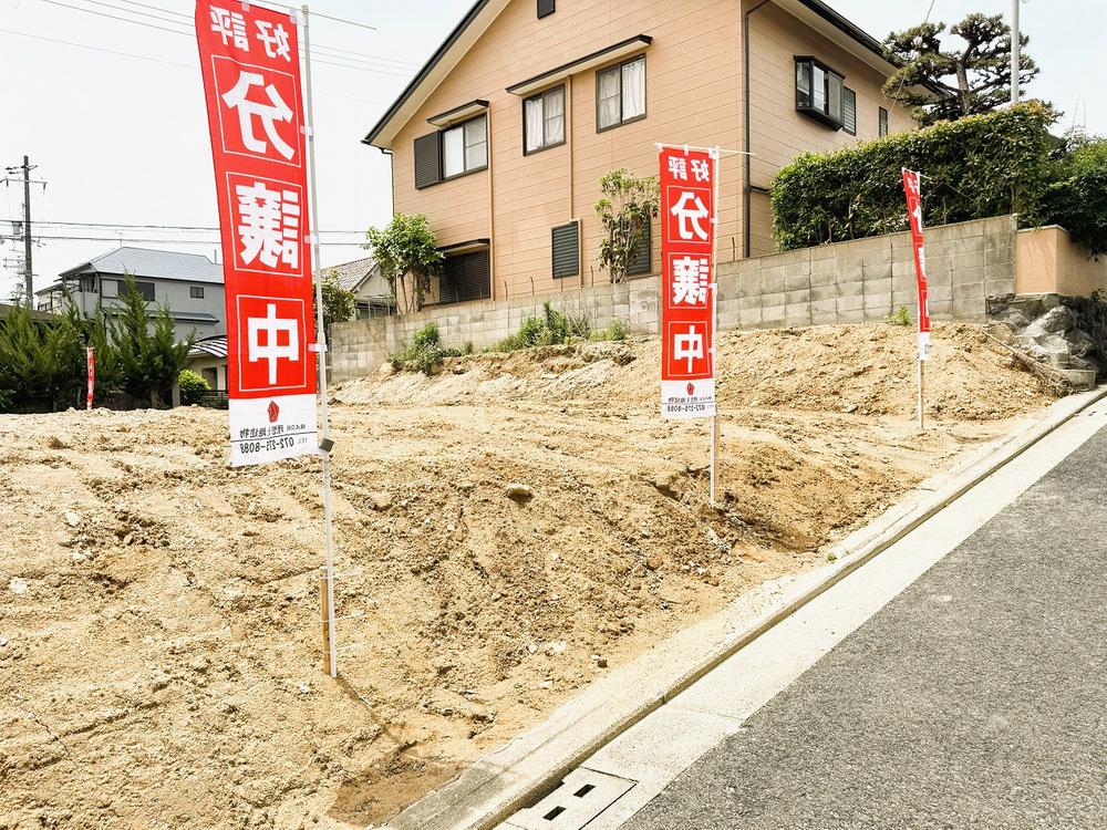 大阪府堺市西区上野芝向ヶ丘町