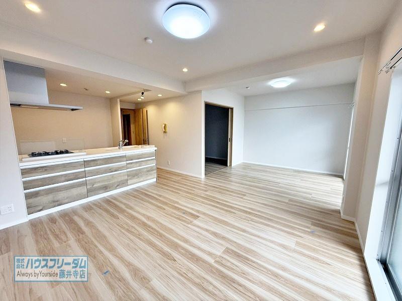 メゾンドールウィングヒルズ四番館