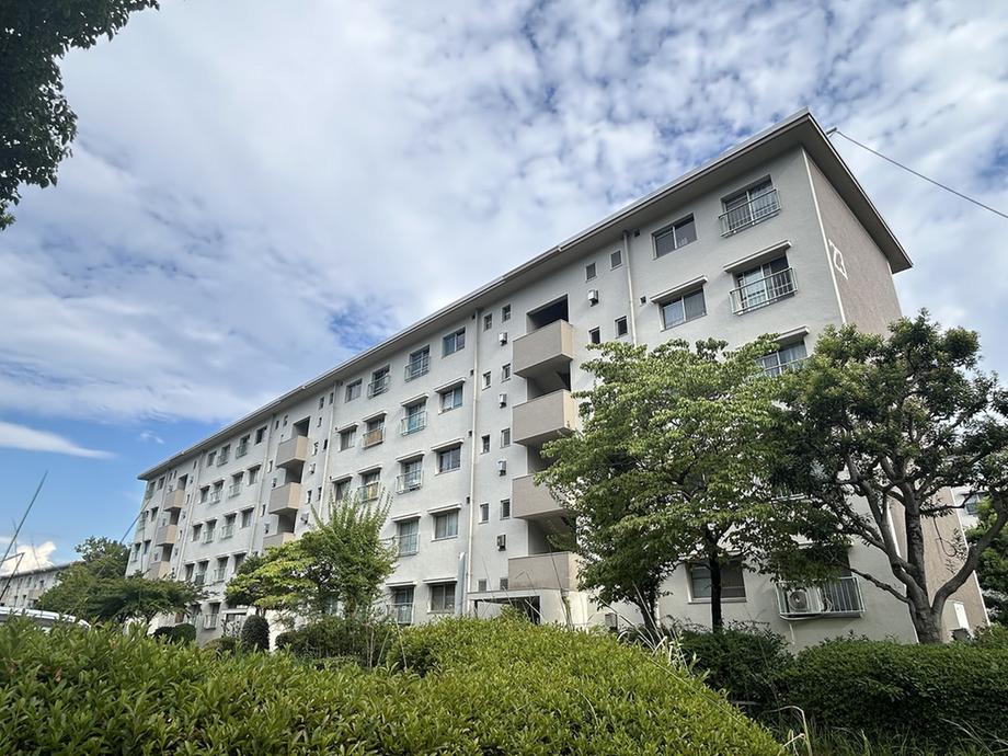 箕面粟生第二住宅第弐参号棟