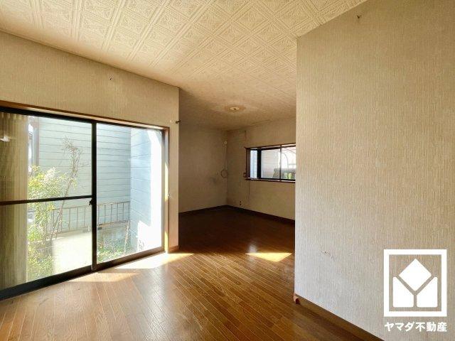 京都府京都市伏見区日野野色町