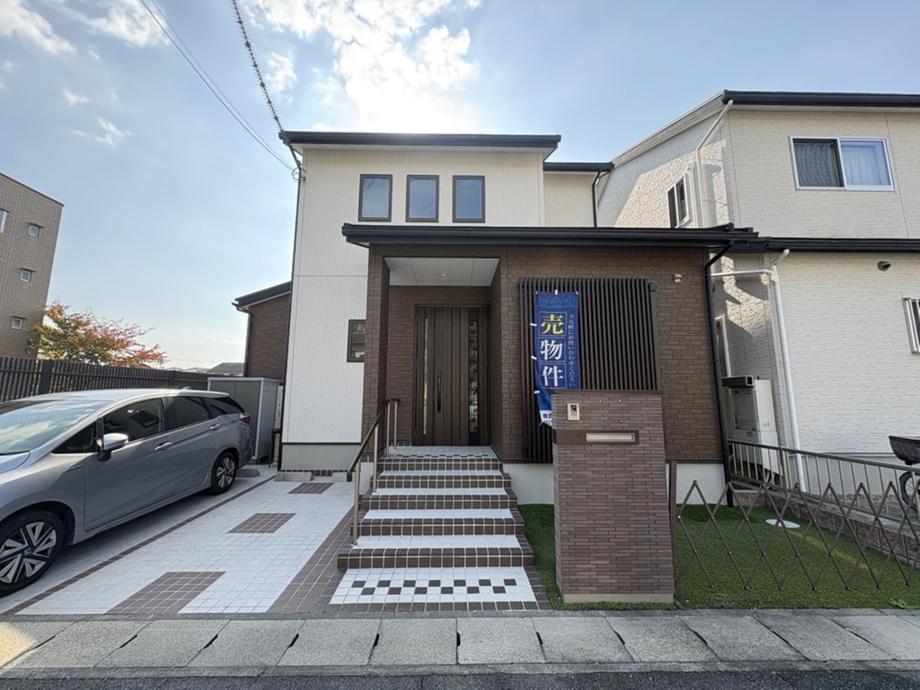 京都府京都市伏見区羽束師菱川町