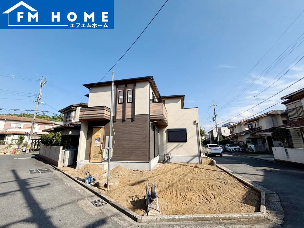 奈良県大和郡山市小泉町