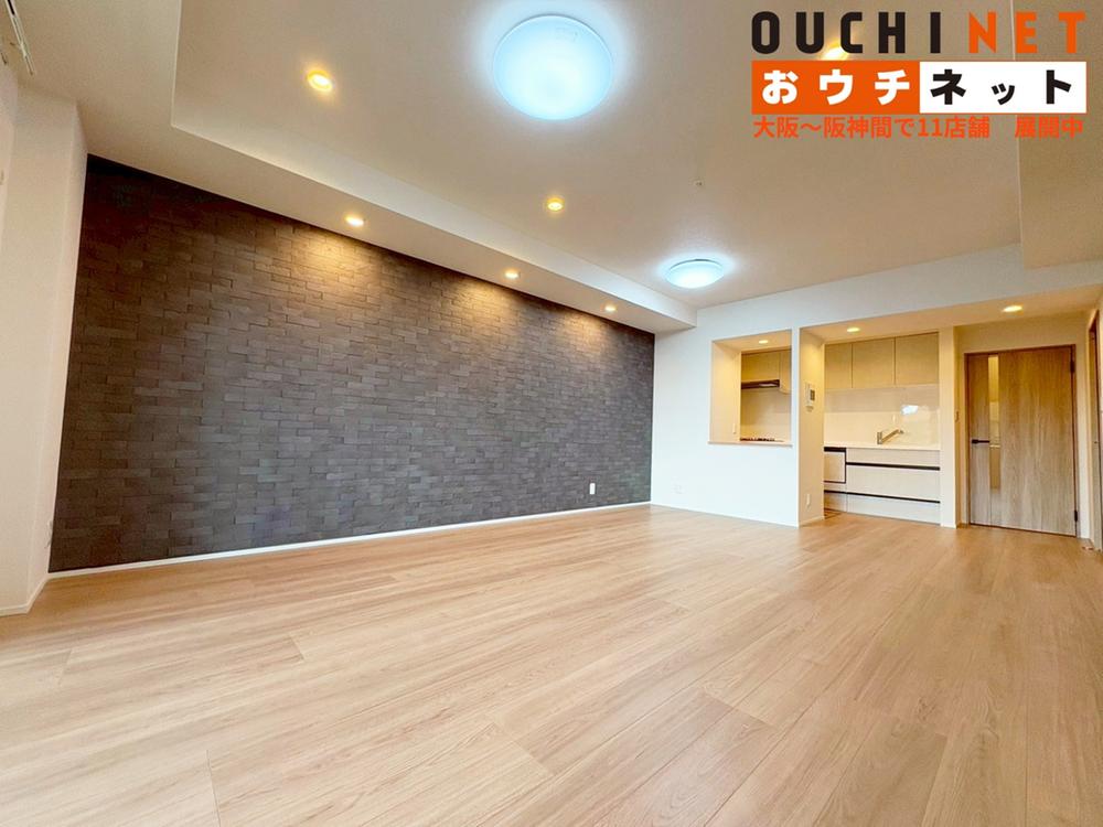 ジオ彩都みなみ坂四番館