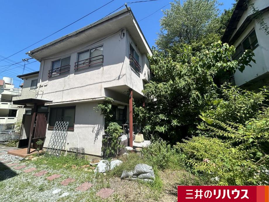 兵庫県宝塚市野上