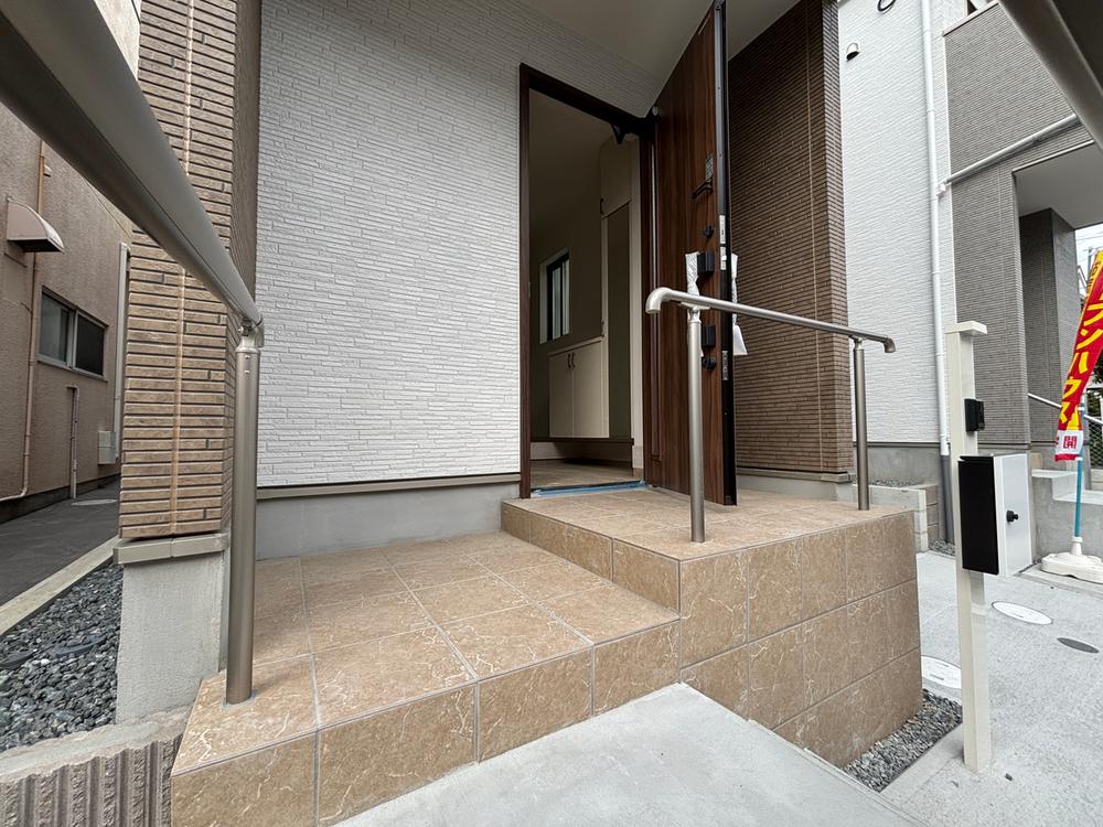 大阪府高槻市西冠