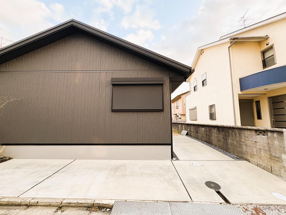 奈良県生駒郡三郷町美松ケ丘東