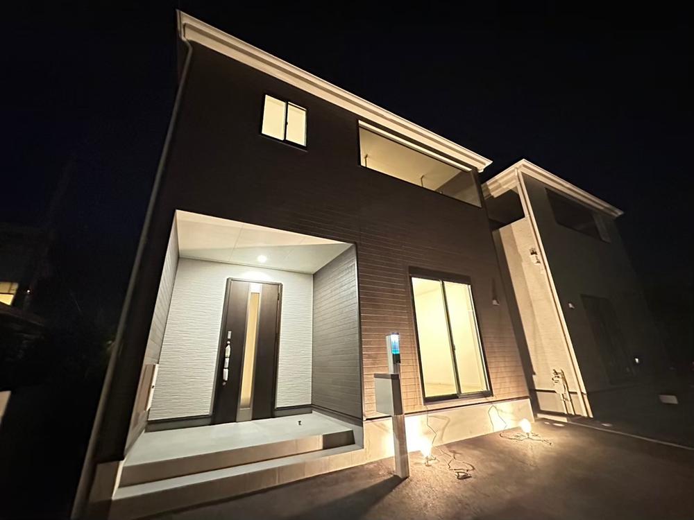 徳島県鳴門市撫養町南浜