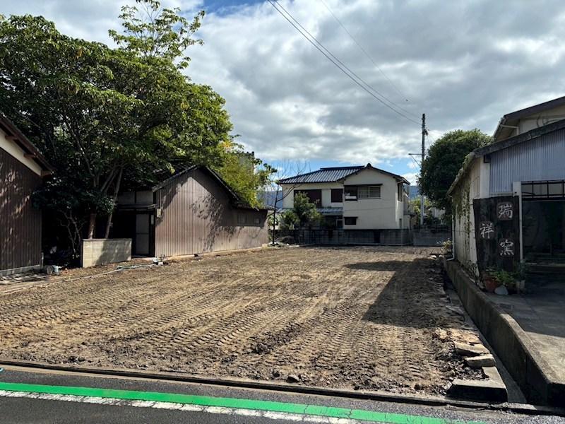 愛媛県四国中央市川之江町