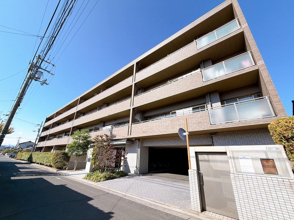 サーパス屋島競技場北