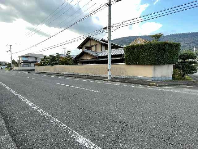 香川県高松市屋島東町
