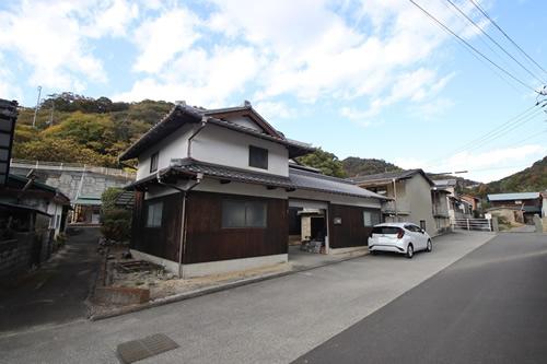 愛媛県松山市下難波