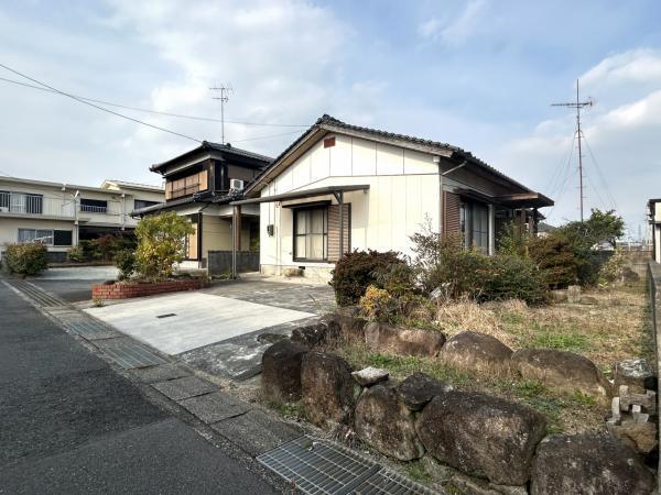 山口県宇部市厚南中央