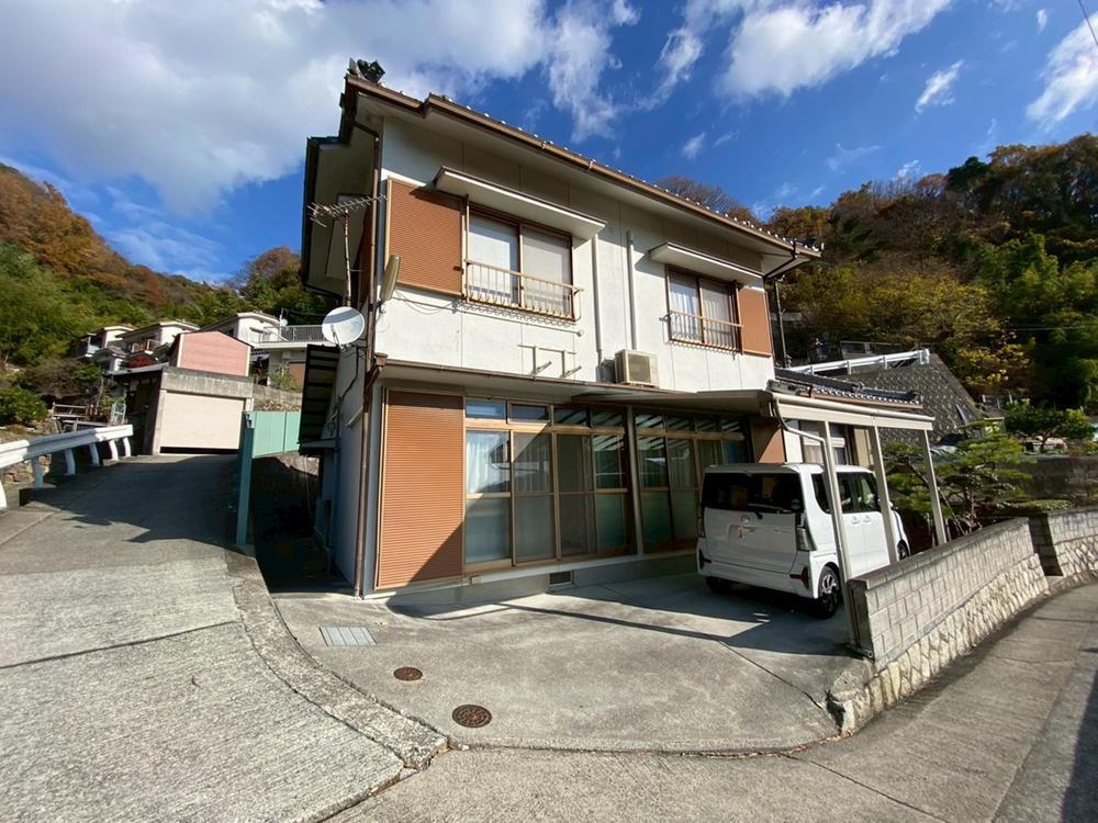 広島県呉市広小坪