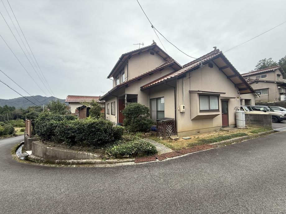 広島県東広島市西条町吉行