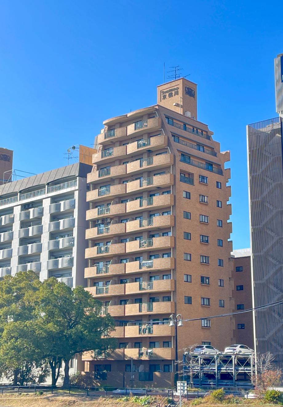 ライオンズマンション京橋川