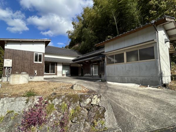 大分県中津市本耶馬渓町西谷