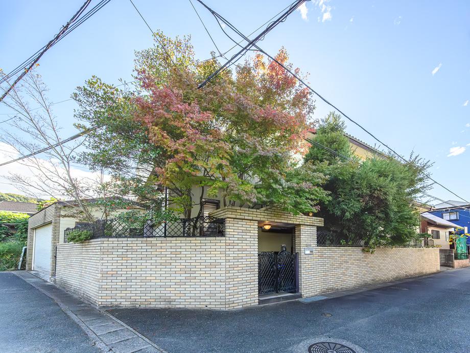 福岡県福岡市早良区梅林