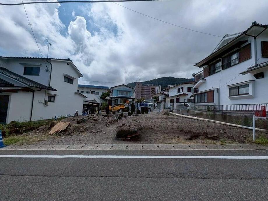 大分県別府市鶴見園町