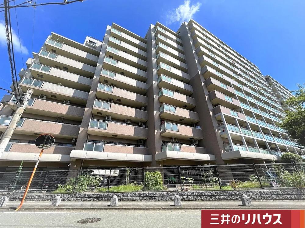 レークサイド野多目　西棟