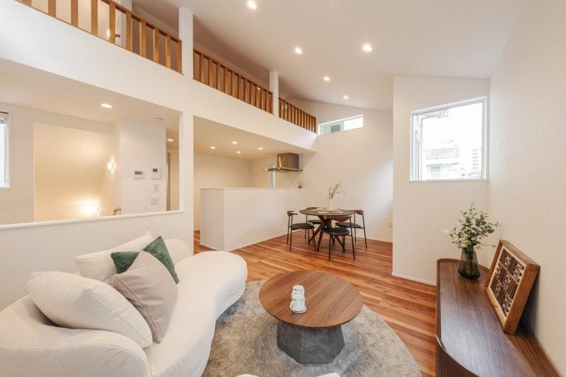 福岡県福岡市早良区荒江