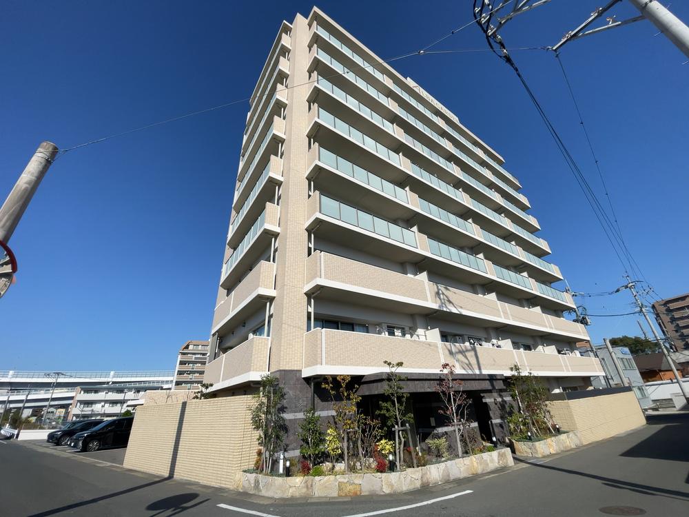 アルバガーデングランビュー大橋南