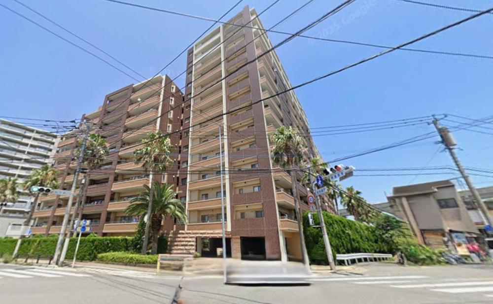 エバーライフパセオ博多南センターコート