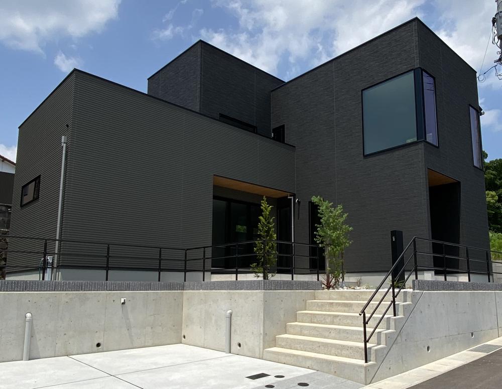 長崎県諫早市栄田町