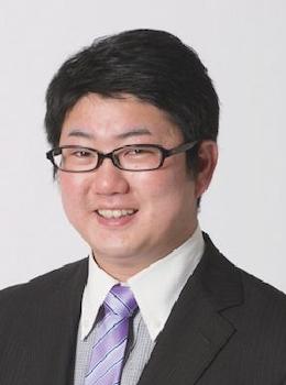 井料　彰謙