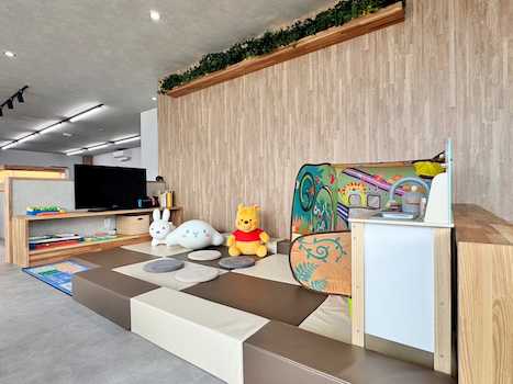 店内には、小さなお子様とご一緒でも安心の キッズスペースが御座います (^^♪