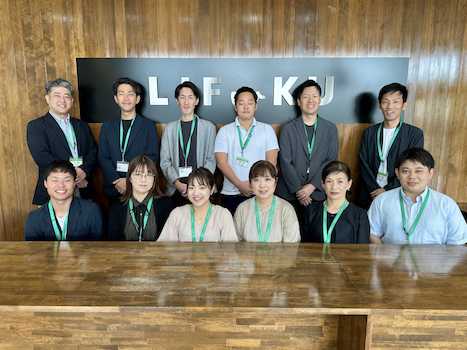 LIFUKUの緑の看板が目印です！！