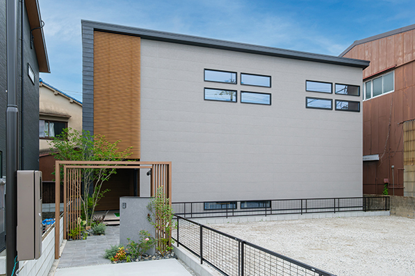 新栄建設　パナソニックビルダーズグループのモデルハウス画像1