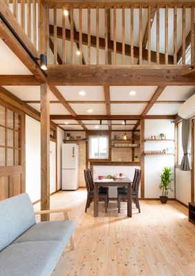 綿半林業のモデルハウス画像2